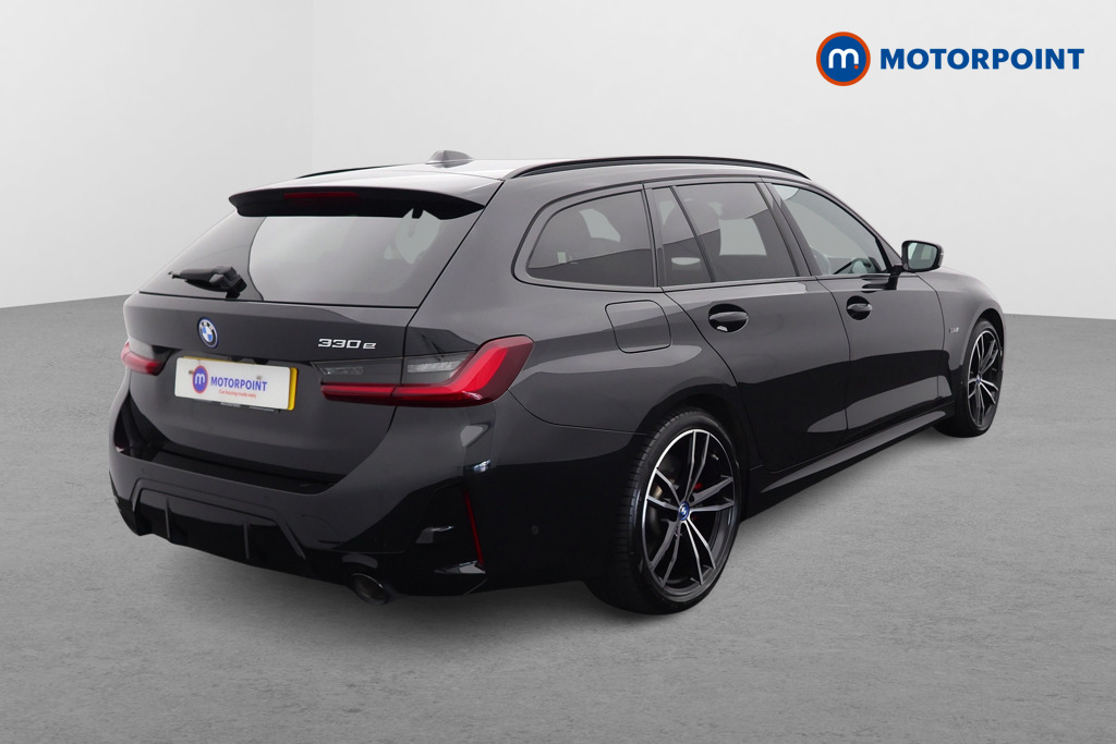 BMW 3 Series M Sport Automatic Petrol Plug-In Hybrid Estate - Stock Number (1560988) - Drivers side rear corner