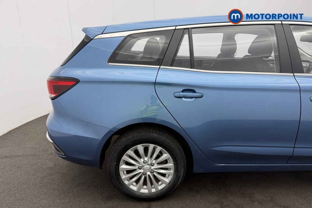 Mg Motor Uk MG5 Excite Automatic Electric Estate - Stock Number (1561019) - 7th supplementary image