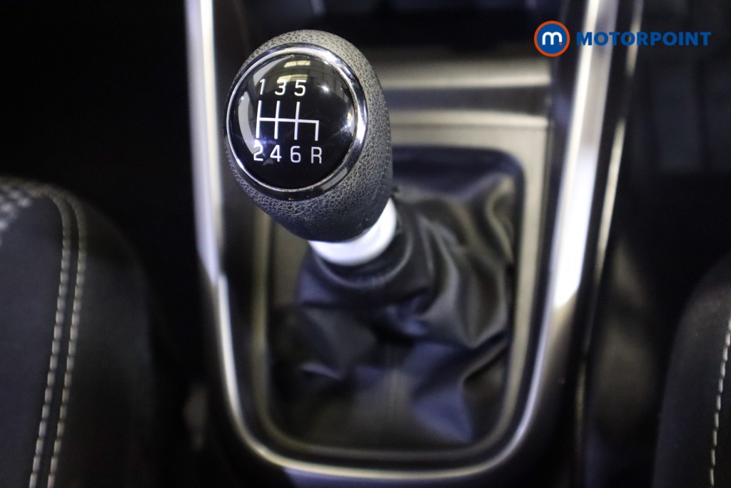 Suzuki Vitara Sz-T Manual Petrol SUV - Stock Number (1561086) - 5th supplementary image