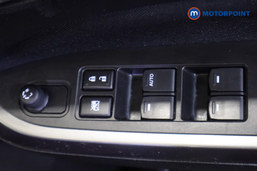 Suzuki Vitara Sz-T Manual Petrol SUV - Stock Number (1561086) - 15th supplementary image
