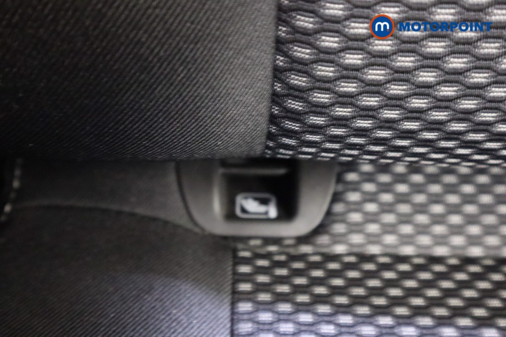 Suzuki Vitara Sz-T Manual Petrol SUV - Stock Number (1561086) - 26th supplementary image