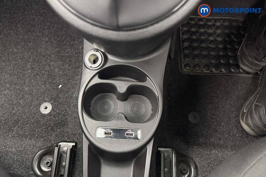 Fiat 500 1.0 Mild Hybrid 3Dr Manual Petrol-Electric Hybrid Hatchback - Stock Number (1562270) - 6th supplementary image