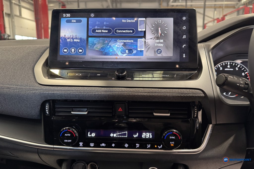 Nissan Qashqai Acenta Premium Manual Petrol SUV - Stock Number (1562325) - 10th supplementary image