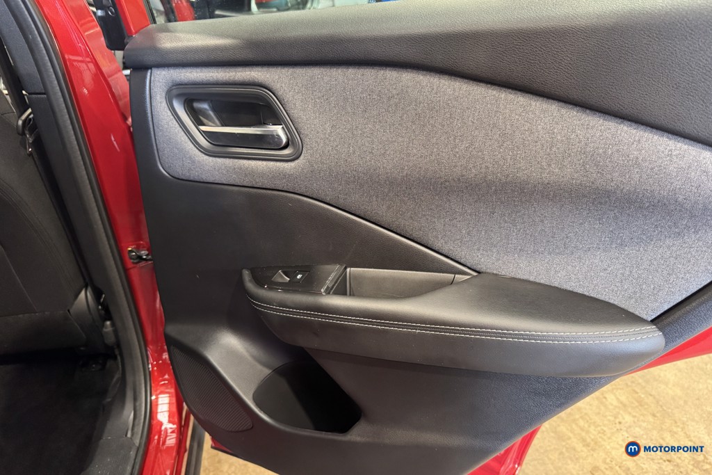 Nissan Qashqai Acenta Premium Manual Petrol SUV - Stock Number (1562325) - 15th supplementary image