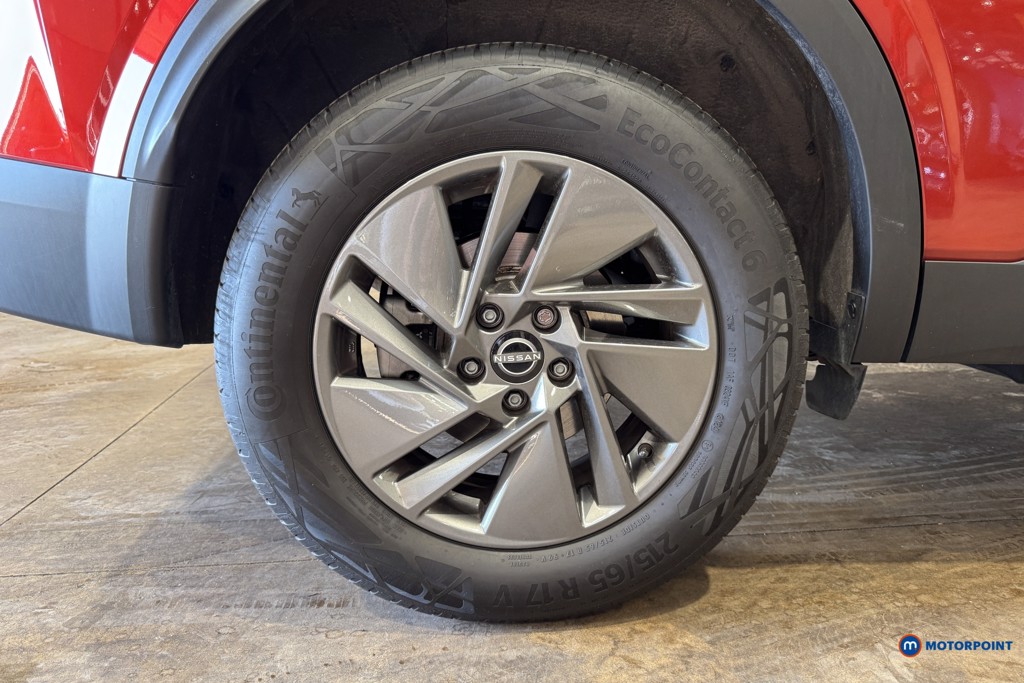 Nissan Qashqai Acenta Premium Manual Petrol SUV - Stock Number (1562325) - 22nd supplementary image