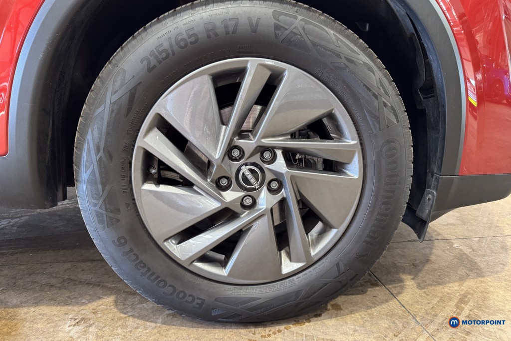 Nissan Qashqai Acenta Premium Manual Petrol SUV - Stock Number (1562325) - 23rd supplementary image