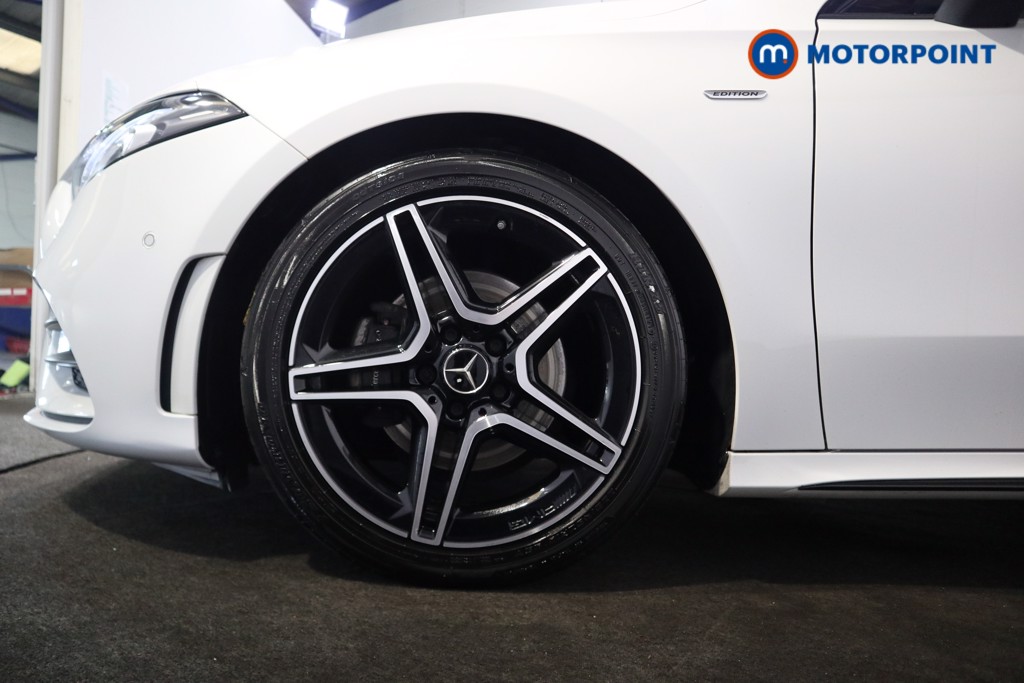 Mercedes-Benz A Class Amg Line Executive Edition Automatic Petrol Hatchback - Stock Number (1562834) - 15th supplementary image