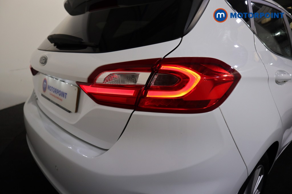 Ford Fiesta Titanium Manual Petrol Hatchback - Stock Number (1563412) - 21st supplementary image