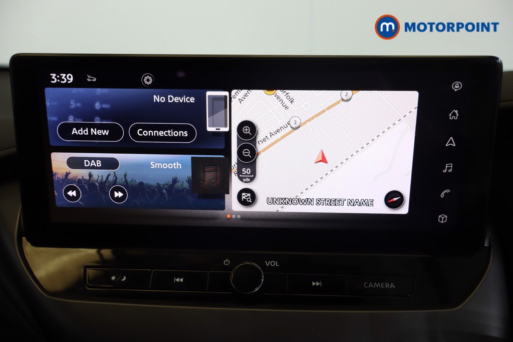 Nissan Juke N-Connecta Manual Petrol SUV - Stock Number (1563453) - 4th supplementary image