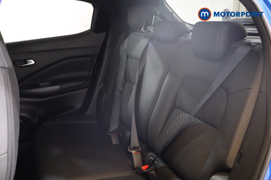 Nissan Juke N-Connecta Manual Petrol SUV - Stock Number (1563453) - 21st supplementary image