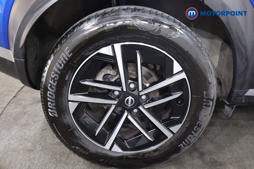 Nissan Juke N-Connecta Manual Petrol SUV - Stock Number (1563453) - 25th supplementary image