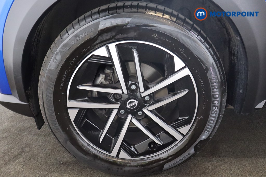 Nissan Juke N-Connecta Manual Petrol SUV - Stock Number (1563453) - 27th supplementary image