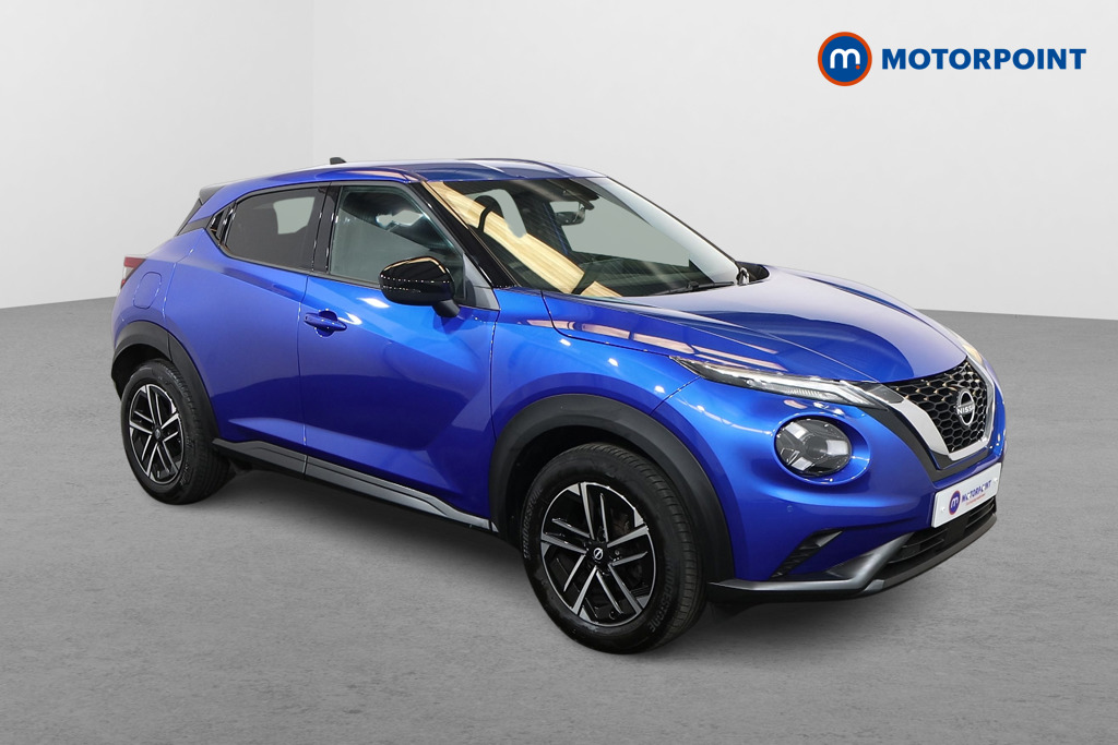 Nissan Juke N-Connecta Manual Petrol SUV - Stock Number (1563453) - Drivers side front corner