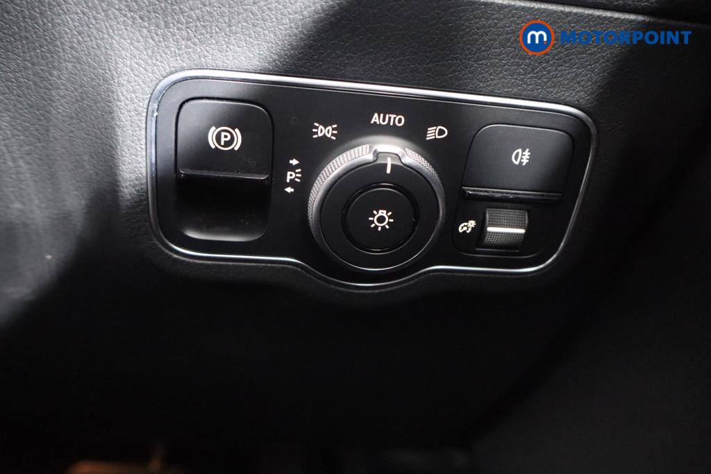 Mercedes-Benz B Class Sport Automatic Diesel Hatchback - Stock Number (1563551) - 10th supplementary image