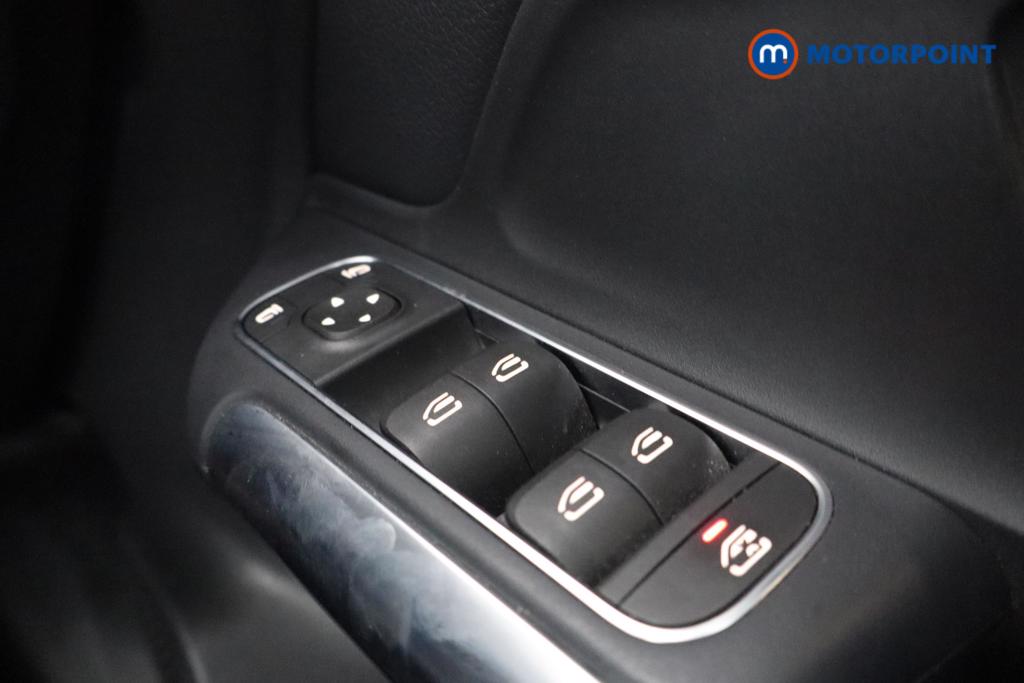 Mercedes-Benz B Class Sport Automatic Diesel Hatchback - Stock Number (1563551) - 11th supplementary image