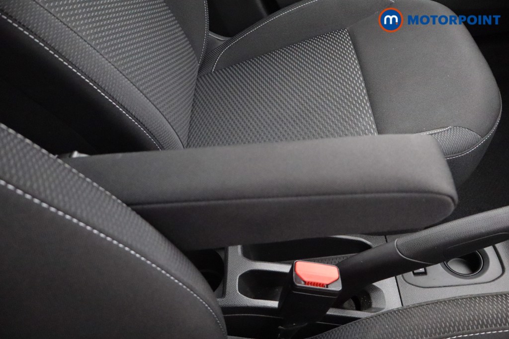 Dacia Duster Comfort Manual Diesel SUV - Stock Number (1564031) - 7th supplementary image