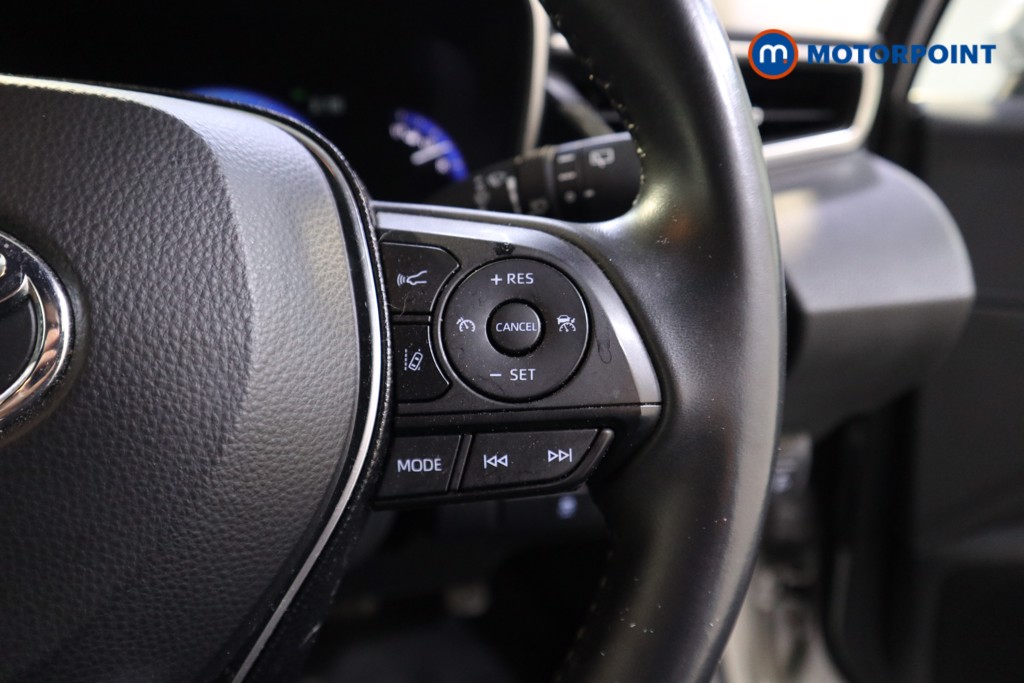 Toyota Corolla Icon Tech Automatic Petrol-Electric Hybrid Estate - Stock Number (1564115) - 5th supplementary image
