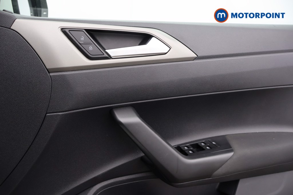 Volkswagen Polo SE Automatic Petrol Hatchback - Stock Number (1564203) - 2nd supplementary image