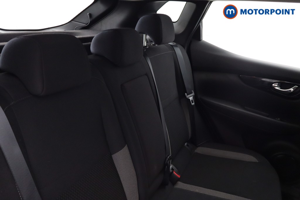 Nissan Qashqai Acenta Premium Manual Petrol SUV - Stock Number (1564362) - 22nd supplementary image