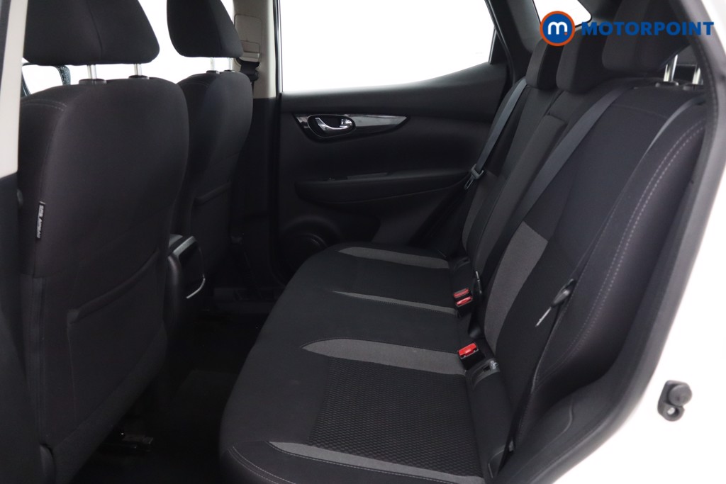 Nissan Qashqai Acenta Premium Manual Petrol SUV - Stock Number (1564362) - 25th supplementary image