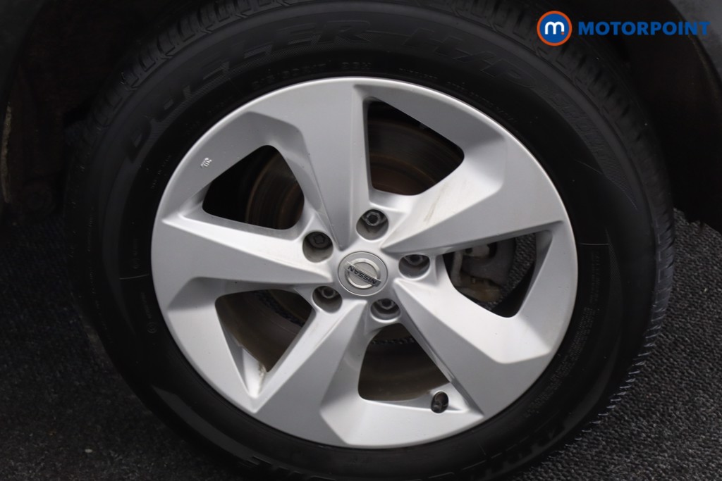 Nissan Qashqai Acenta Premium Manual Petrol SUV - Stock Number (1564362) - 26th supplementary image