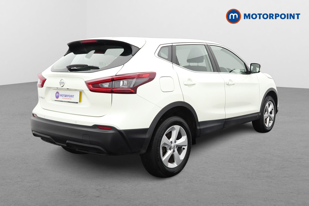 Nissan Qashqai Acenta Premium Manual Petrol SUV - Stock Number (1564362) - Passenger side front corner