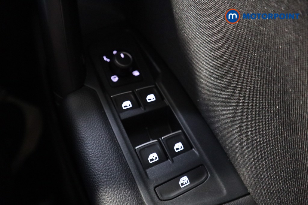 Volkswagen Tiguan Elegance Automatic Petrol SUV - Stock Number (1564773) - 6th supplementary image