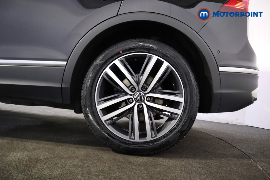 Volkswagen Tiguan Elegance Automatic Petrol SUV - Stock Number (1564773) - 16th supplementary image