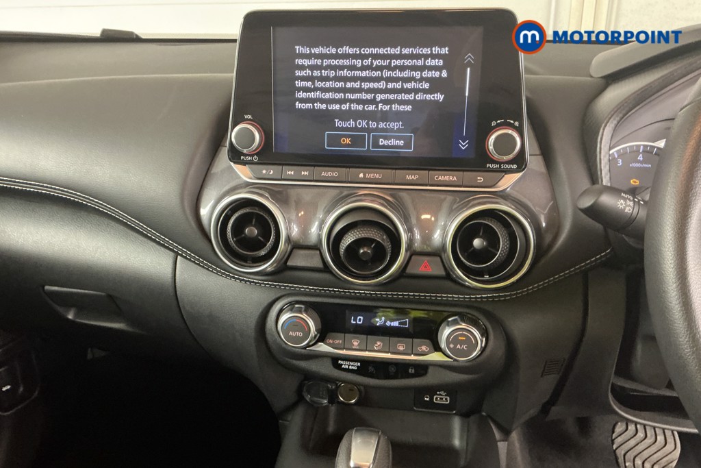 Nissan Juke N-Connecta Automatic Petrol SUV - Stock Number (1564961) - 10th supplementary image