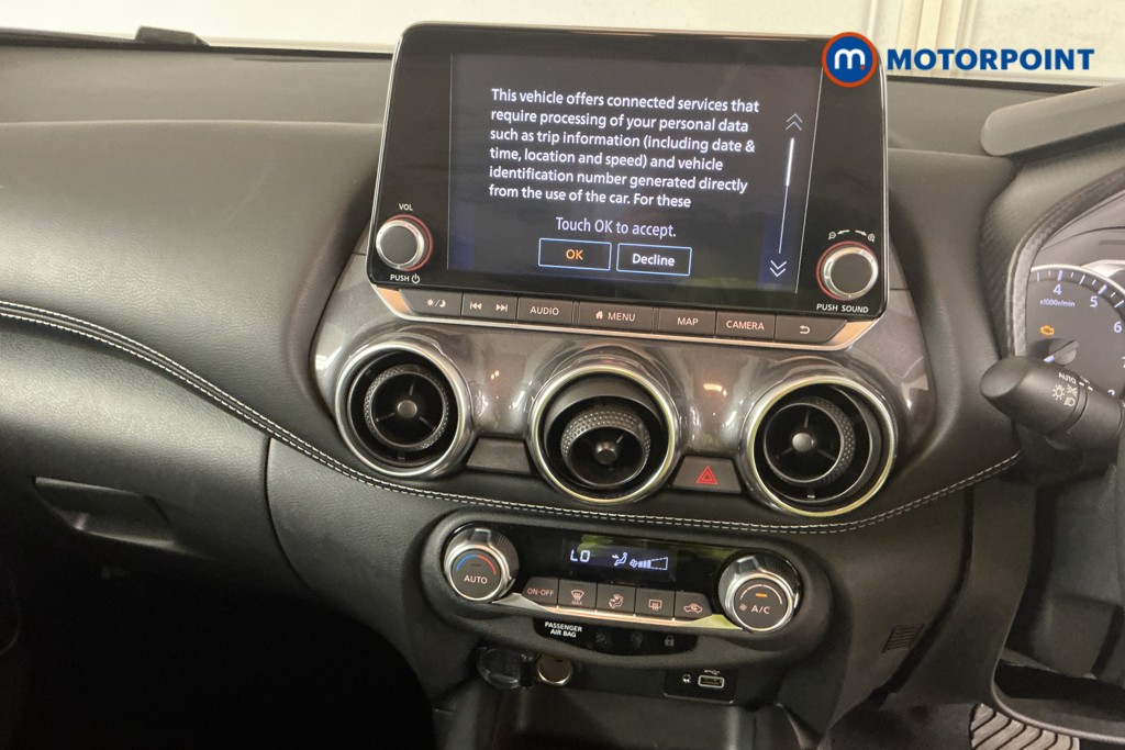 Nissan Juke N-Connecta Automatic Petrol SUV - Stock Number (1564961) - 13th supplementary image