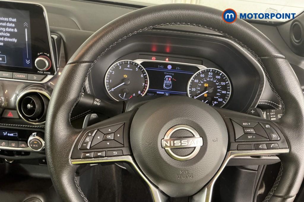 Nissan Juke N-Connecta Automatic Petrol SUV - Stock Number (1564961) - 1st supplementary image