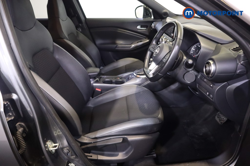 Nissan Juke N-Connecta Automatic Petrol SUV - Stock Number (1564969) - 6th supplementary image
