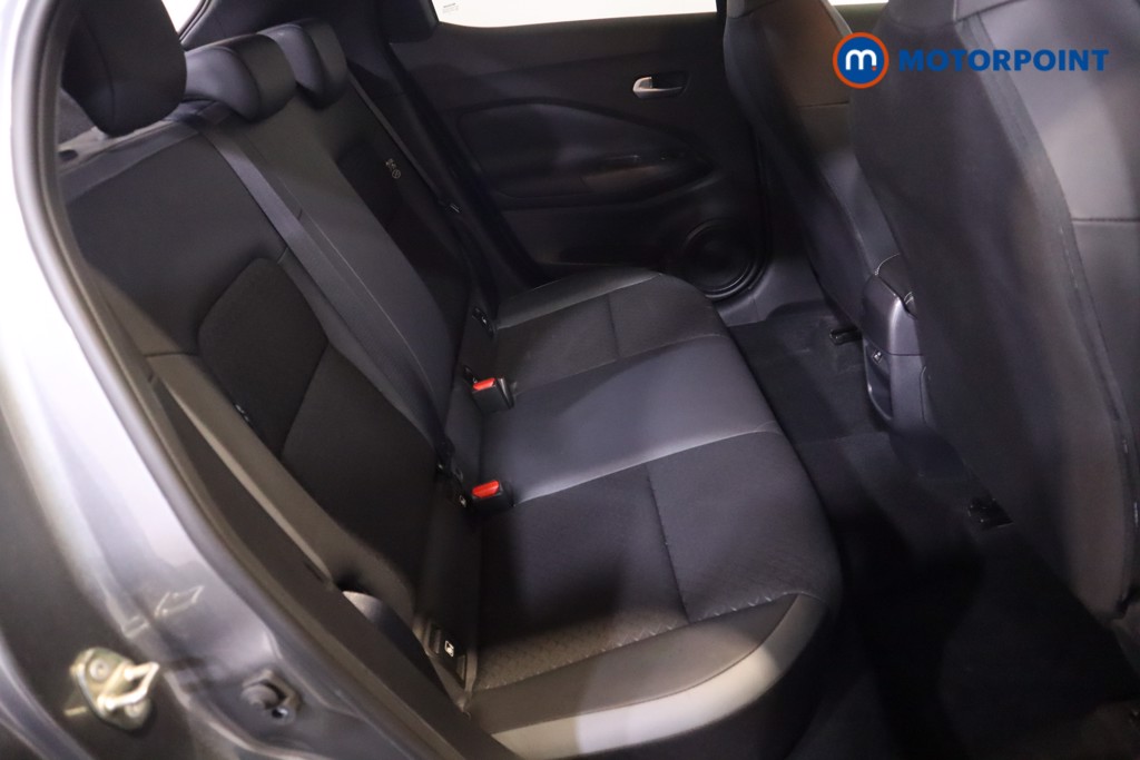 Nissan Juke N-Connecta Automatic Petrol SUV - Stock Number (1564969) - 7th supplementary image