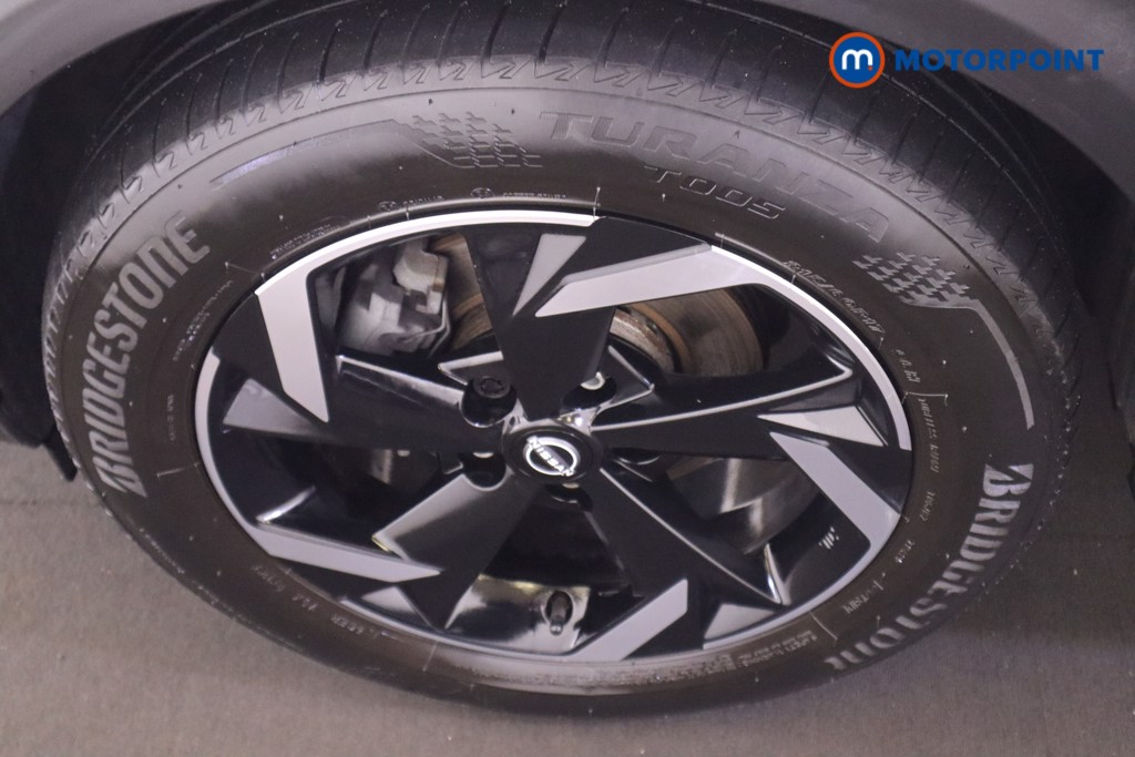 Nissan Juke N-Connecta Automatic Petrol SUV - Stock Number (1564969) - 10th supplementary image