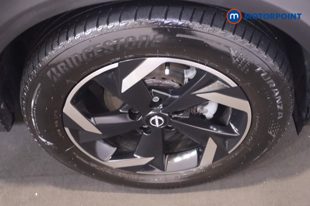 Nissan Juke N-Connecta Automatic Petrol SUV - Stock Number (1564969) - 11th supplementary image