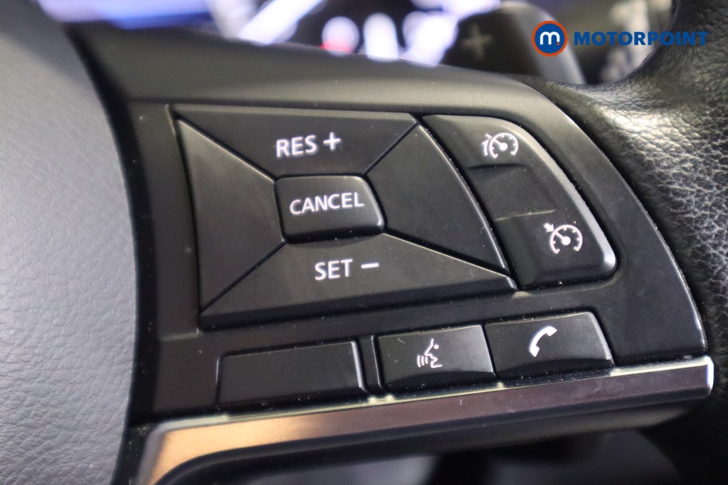 Nissan Juke N-Connecta Automatic Petrol SUV - Stock Number (1564969) - 18th supplementary image
