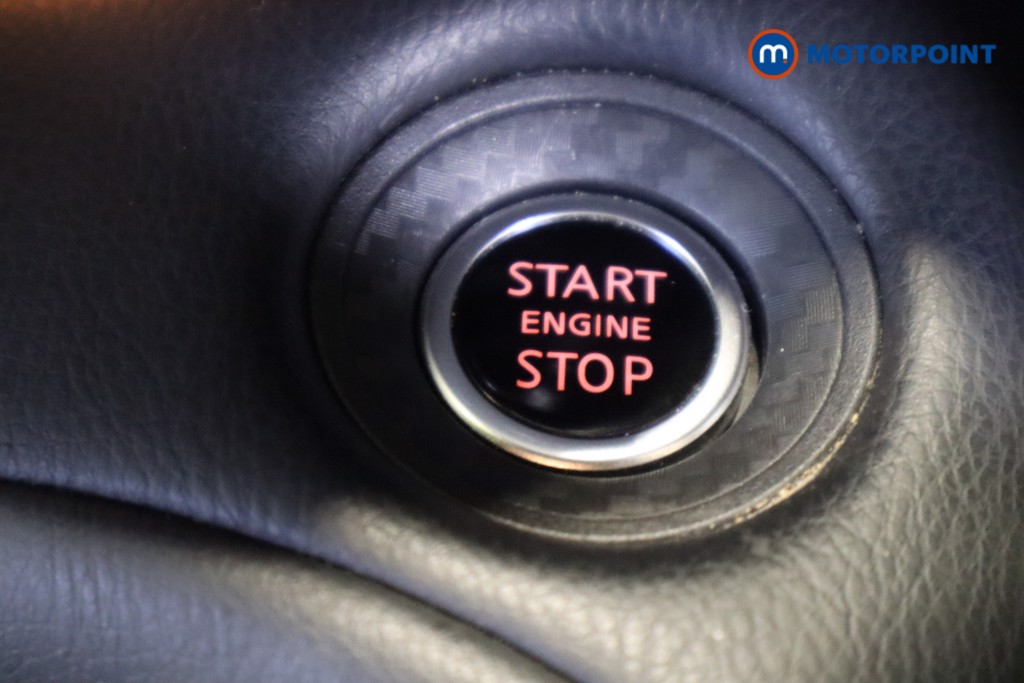 Nissan Juke N-Connecta Automatic Petrol SUV - Stock Number (1564969) - 22nd supplementary image