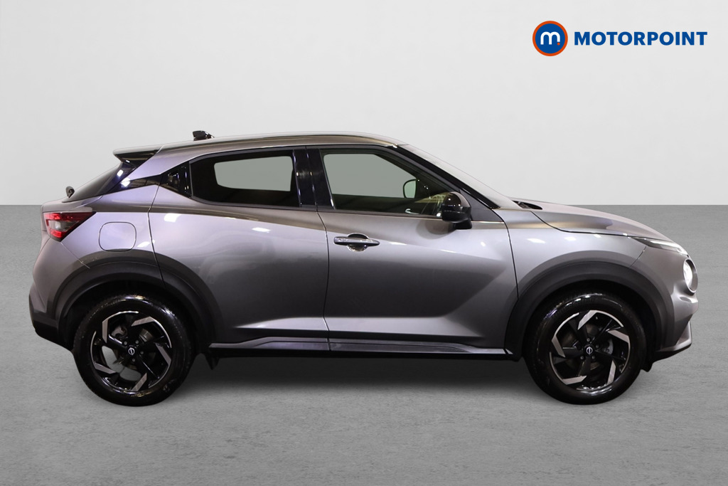 Nissan Juke N-Connecta Automatic Petrol SUV - Stock Number (1564969) - Drivers side