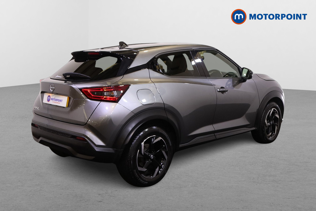 Nissan Juke N-Connecta Automatic Petrol SUV - Stock Number (1564969) - Drivers side rear corner