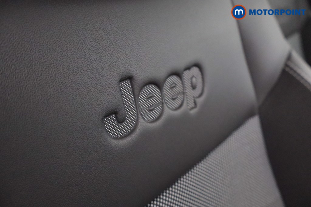 Jeep Avenger Altitude Manual Petrol SUV - Stock Number (1565151) - 18th supplementary image