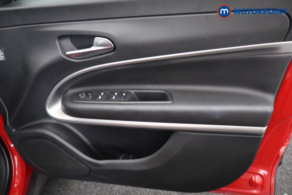 Jeep Avenger Altitude Manual Petrol SUV - Stock Number (1565159) - 20th supplementary image