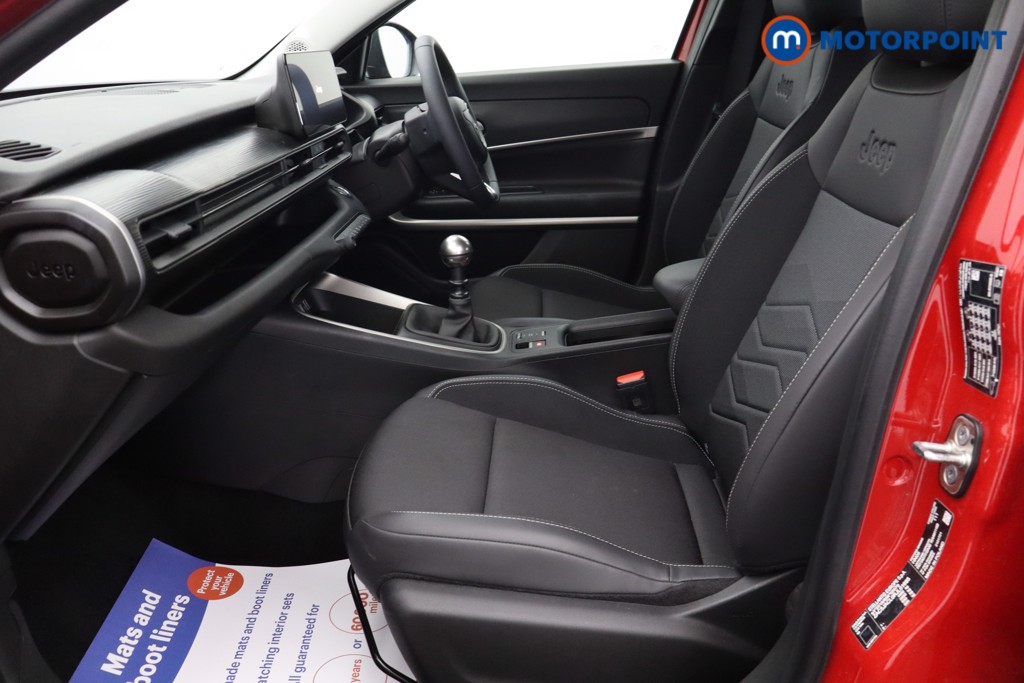 Jeep Avenger Altitude Manual Petrol SUV - Stock Number (1565159) - 24th supplementary image