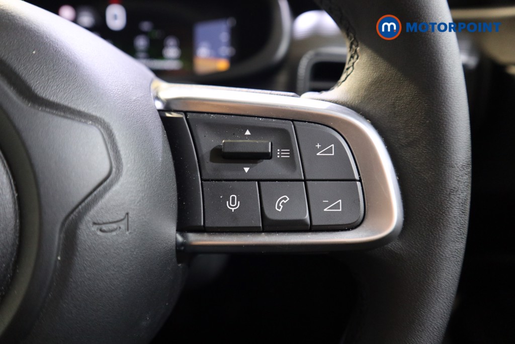Jeep Avenger Altitude Manual Petrol SUV - Stock Number (1565160) - 5th supplementary image