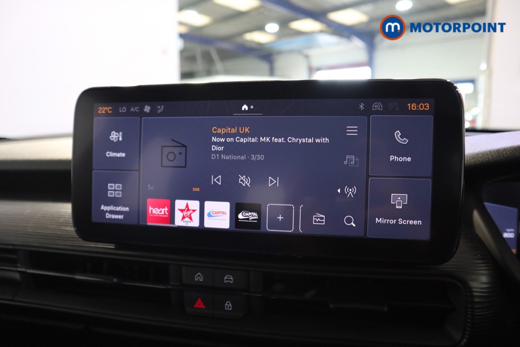 Jeep Avenger Altitude Manual Petrol SUV - Stock Number (1565160) - 7th supplementary image