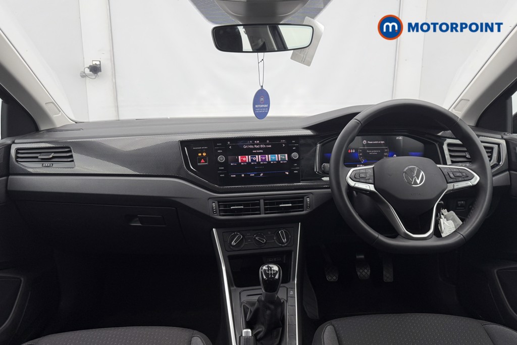 Volkswagen Polo Life Manual Petrol Hatchback - Stock Number (1565360) - 1st supplementary image