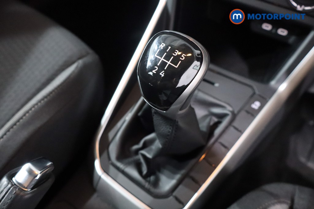 Volkswagen Polo Life Manual Petrol Hatchback - Stock Number (1565368) - 14th supplementary image