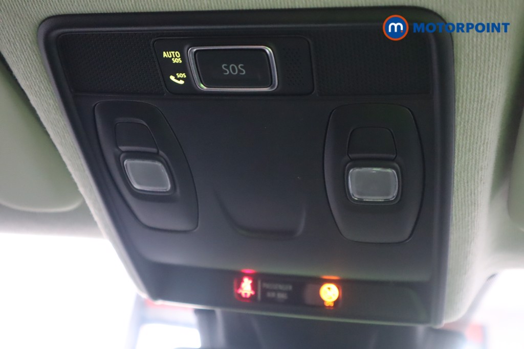 Renault Captur Iconic Manual Petrol SUV - Stock Number (1565423) - 3rd supplementary image