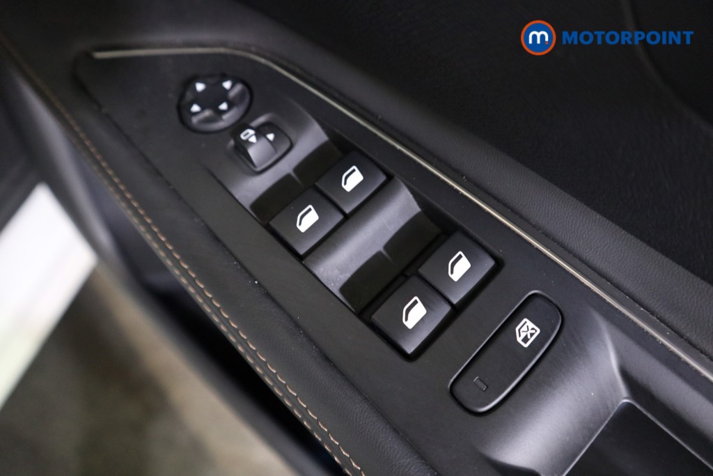 Peugeot 3008 Gt Line Automatic Petrol SUV - Stock Number (1565480) - 9th supplementary image