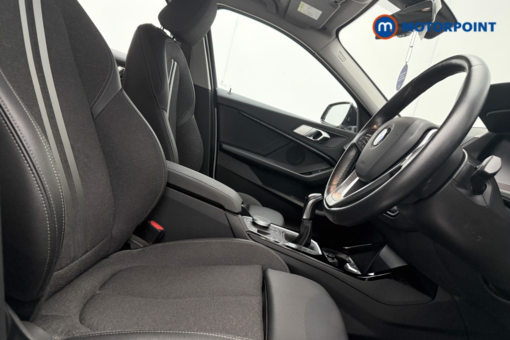 BMW 1 Series Sport Manual Petrol Hatchback - Stock Number (1565522) - 8th supplementary image
