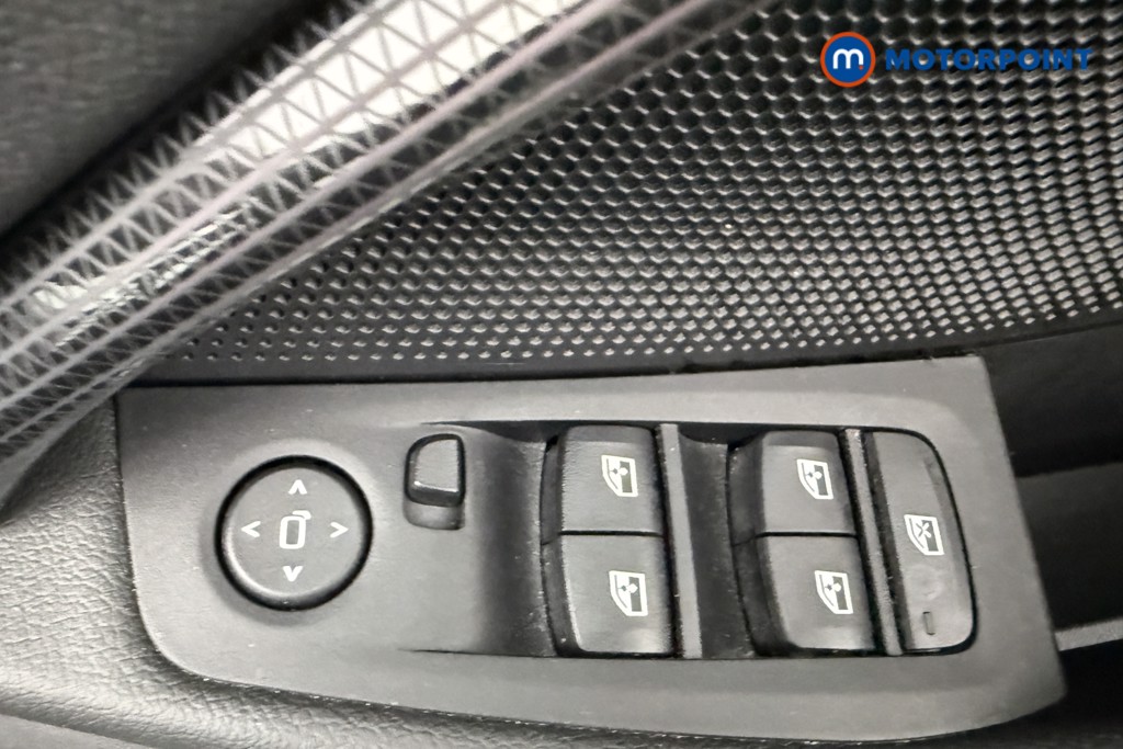 BMW 1 Series Sport Manual Petrol Hatchback - Stock Number (1565522) - 19th supplementary image